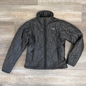 The North Face Women’s Charcoal Black Quilted Jacket-size Small *like NEW*